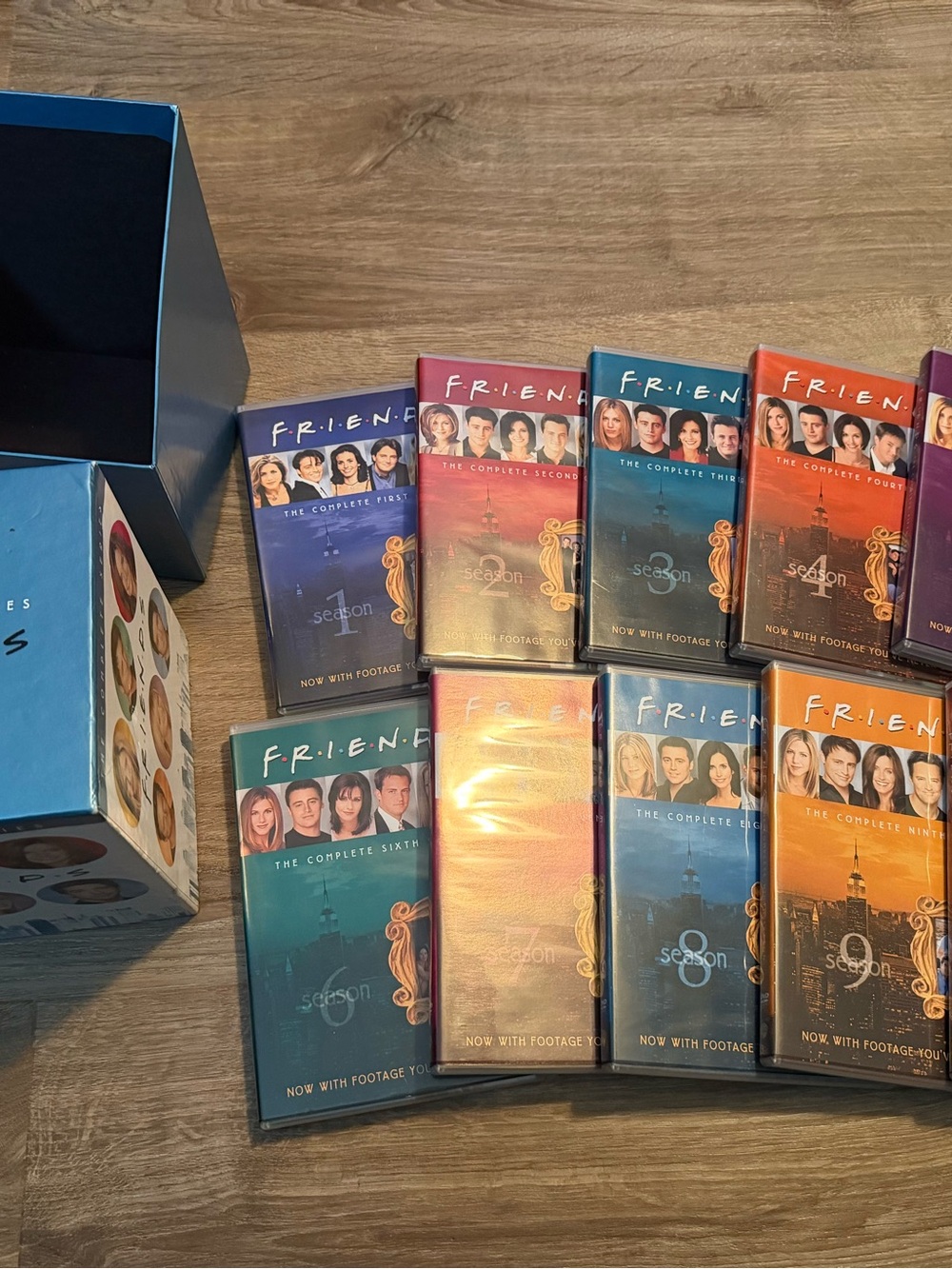 Friends DVD Box - Picture 3 of 3
